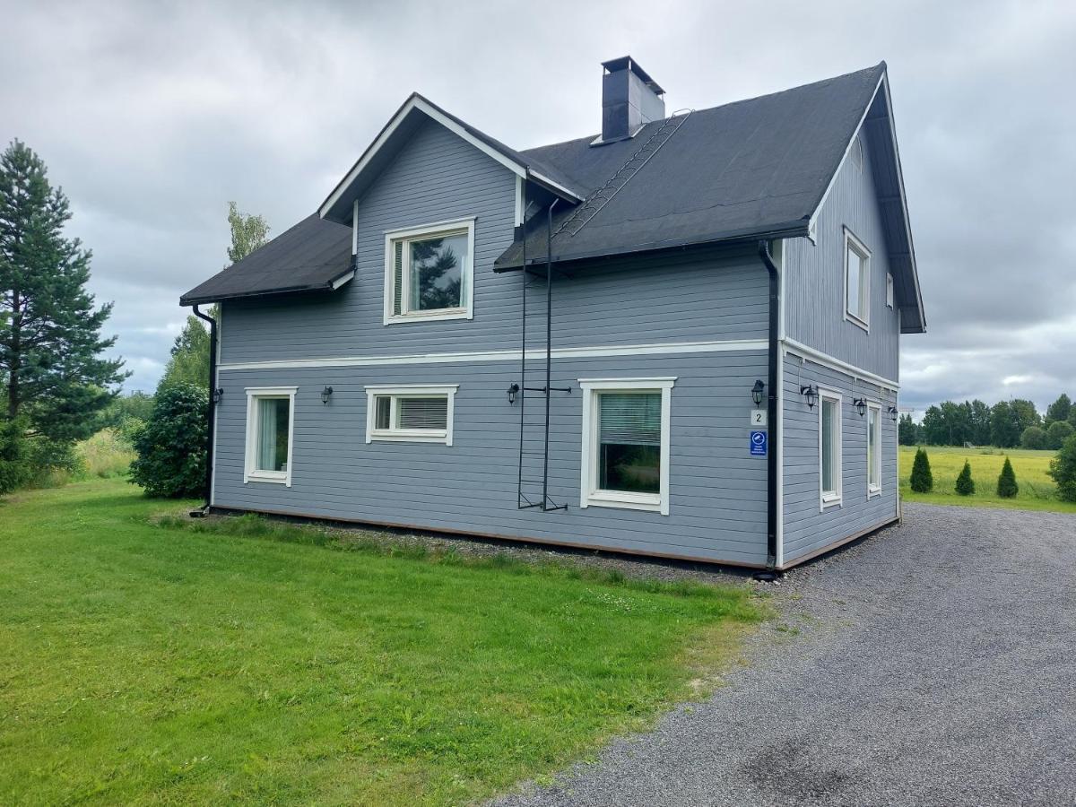 Villa Orismala Isokyro Eksteriør billede